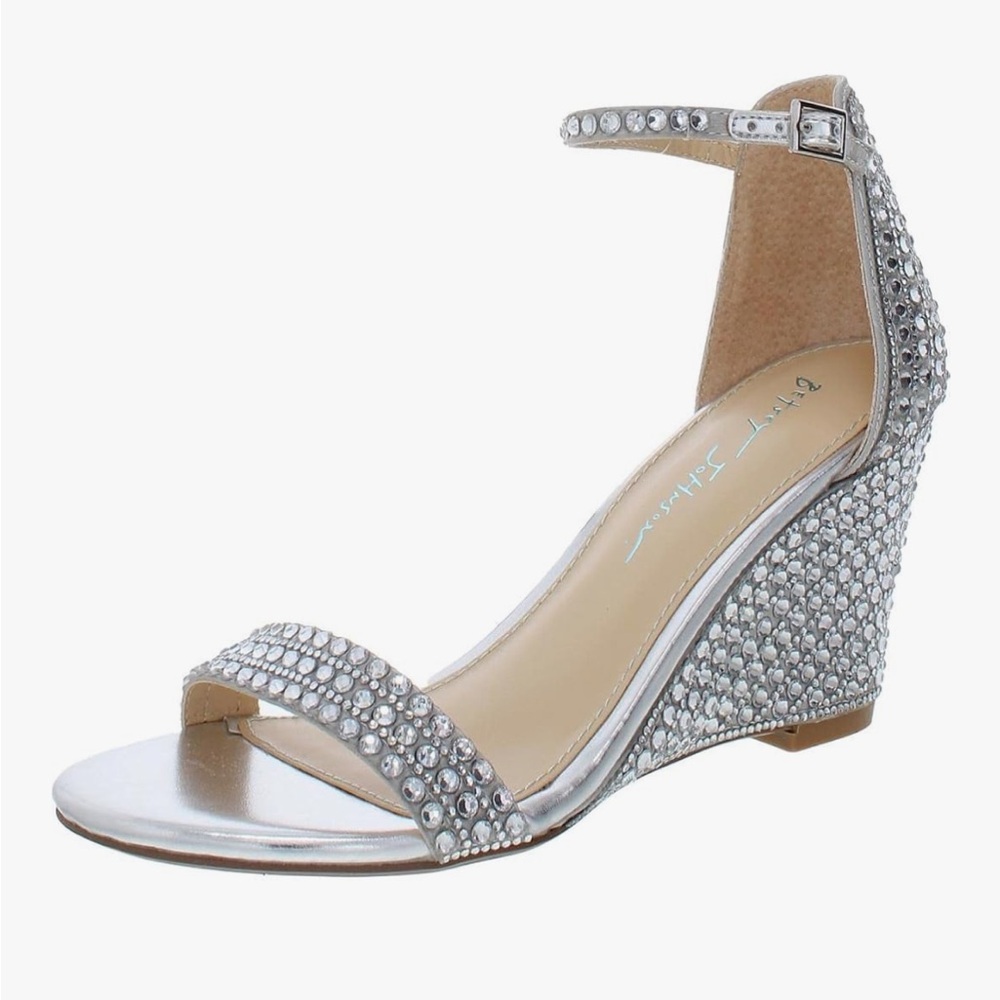 NWOB Betsey Johnson Debie Wedge Sandals - Picture 1 of 7